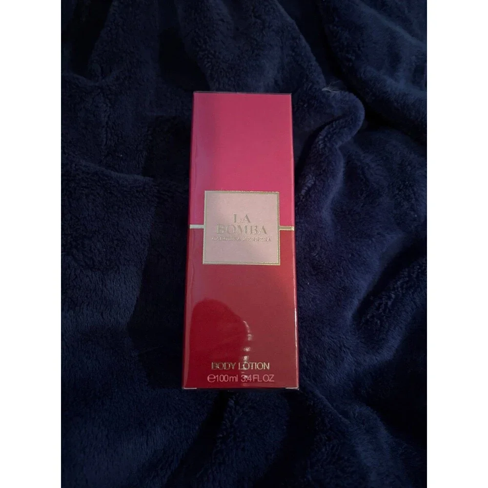 Carolina Herrera La bomba body lotion 100ml